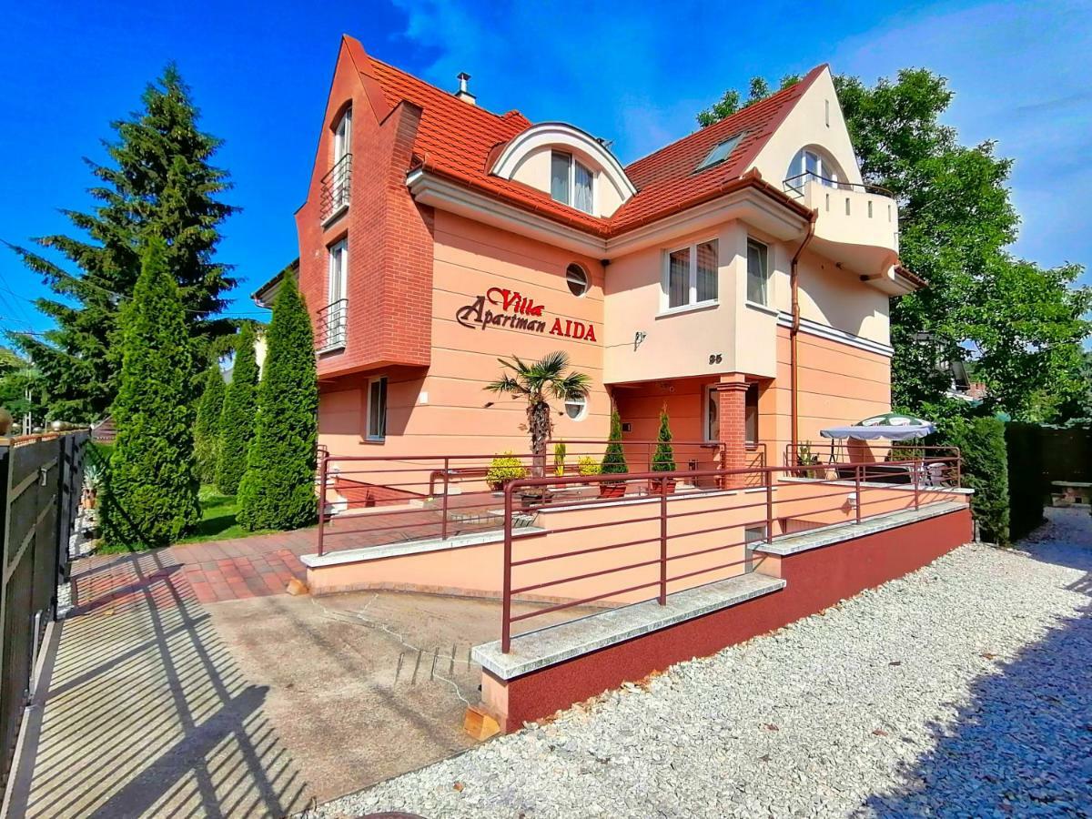 Villa Aida Apartman Hajduszoboszlo Exterior photo