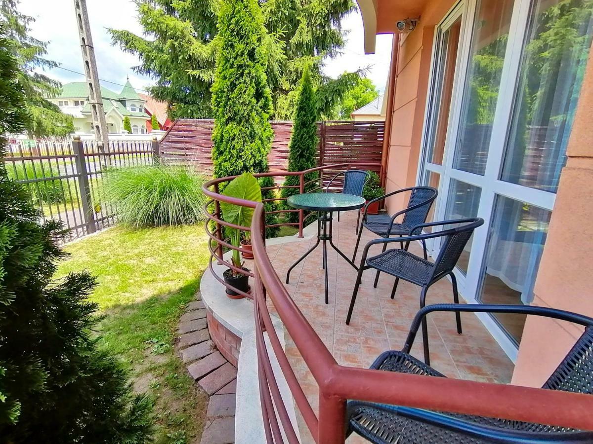 Villa Aida Apartman Hajduszoboszlo Exterior photo