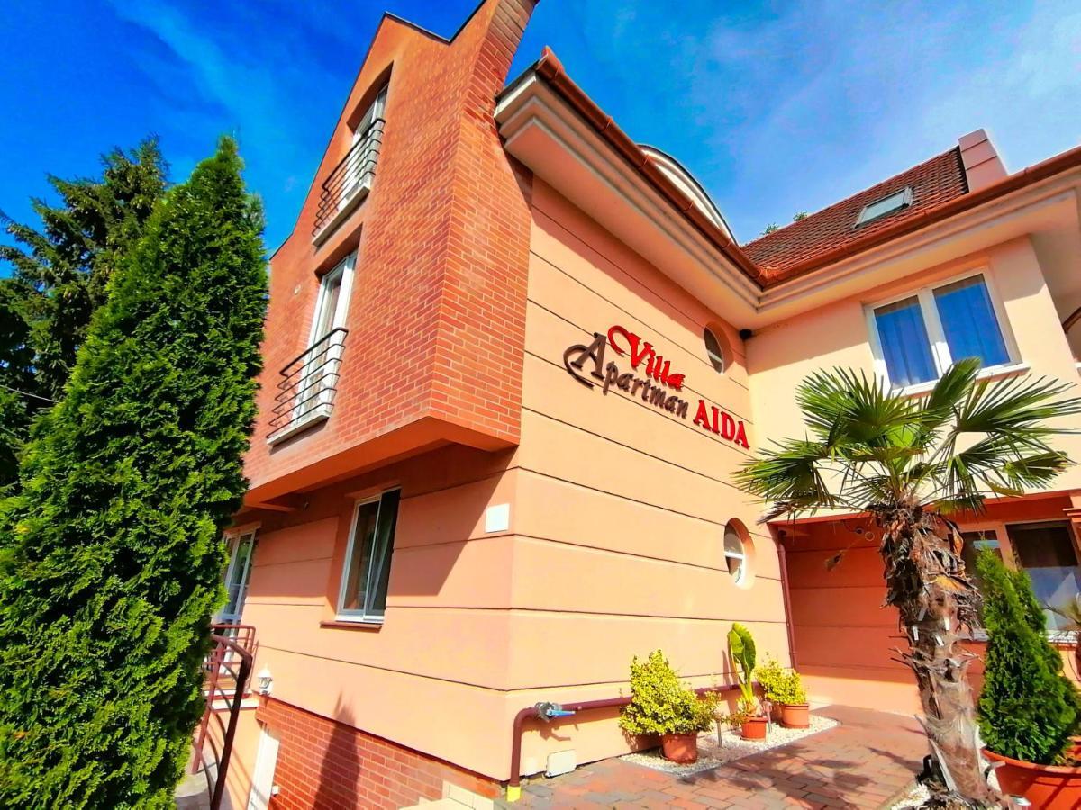 Villa Aida Apartman Hajduszoboszlo Exterior photo